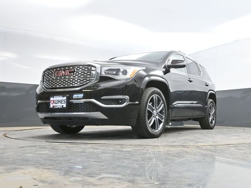 Used 2019 GMC Acadia Denali AWD/4WD image 44