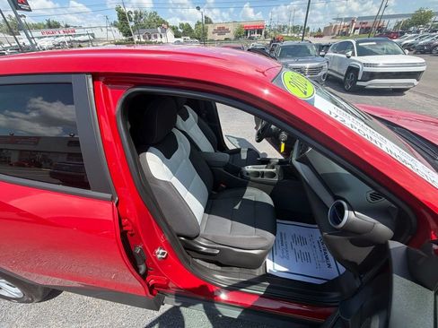 Used 2026 Chevrolet Trax LS FWD image 19