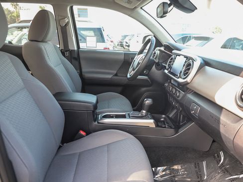 Used 2023 Toyota Tacoma SR5 image 17