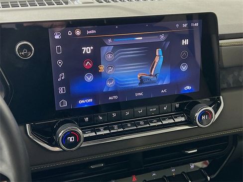 Used 2023 Chevrolet Colorado ZR2 w/ ZR2 Convenience Package III image 19