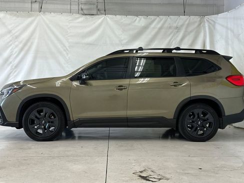 Used 2023 Subaru Ascent Onyx Edition AWD/4WD image 7