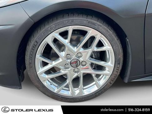 Used 2026 Chevrolet Corvette Stingray Coupe w/ 1LT RWD image 9