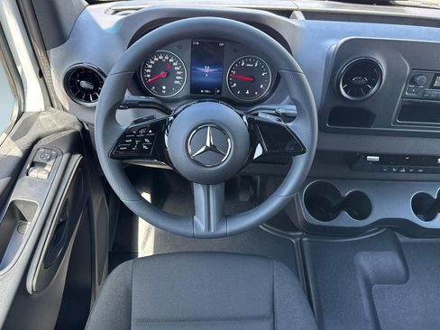 New 2026 Mercedes-Benz Sprinter 2500 image 23