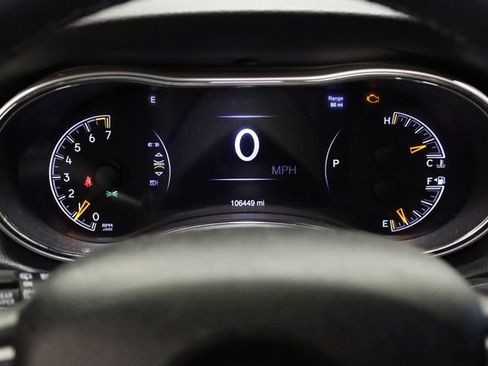 Used 2015 Jeep Grand Cherokee Altitude image 18