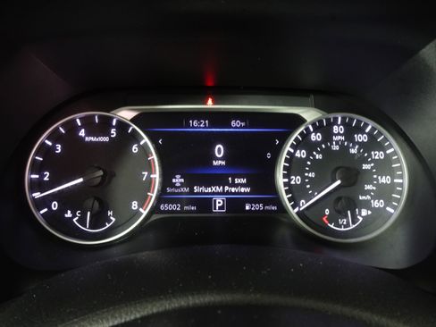 Certified 2023 Nissan Sentra SV image 27