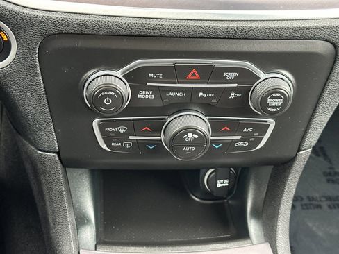 Used 2019 Dodge Charger Scat Pack RWD image 22