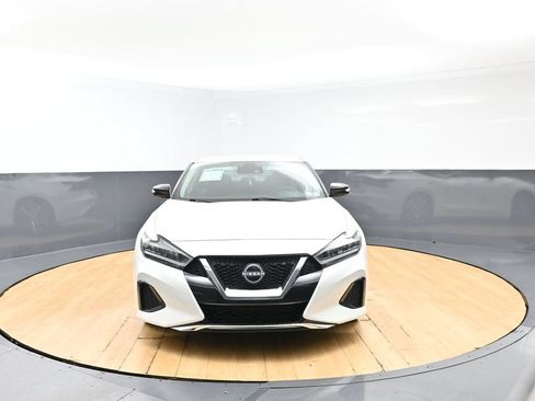 Used 2023 Nissan Maxima SV w/ Floor Mat Group FWD image 38