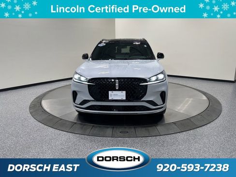 Certified 2025 Lincoln Aviator Black Label w/ Black Label Special Edition image 3