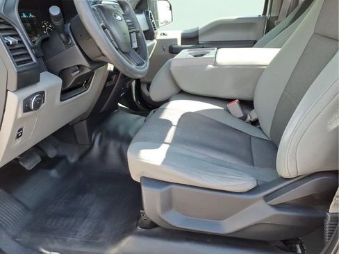 Used 2016 Ford F150 XL w/ Equipment Group 101A Mid RWD image 12