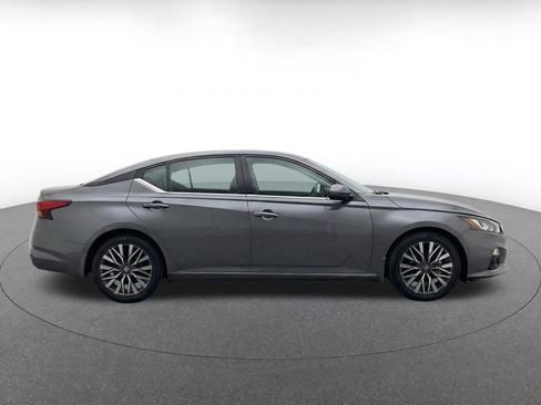 Used 2026 Nissan Altima 2.5 SV FWD image 10