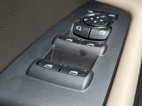 Certified 2023 Lincoln Nautilus Reserve w/ Equipment Group 201A image 26