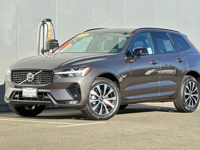 Used 2025 Volvo XC60 B5 Core w/ Protection Package Premier