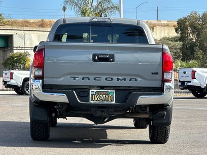 Used 2021 Toyota Tacoma SR5 w/ Blackout Package (TMS)