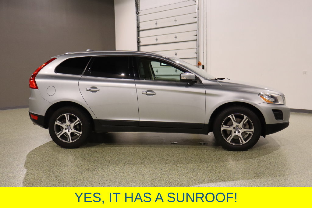 Used 2011 Volvo XC60 T6 AWD/4WD image 11