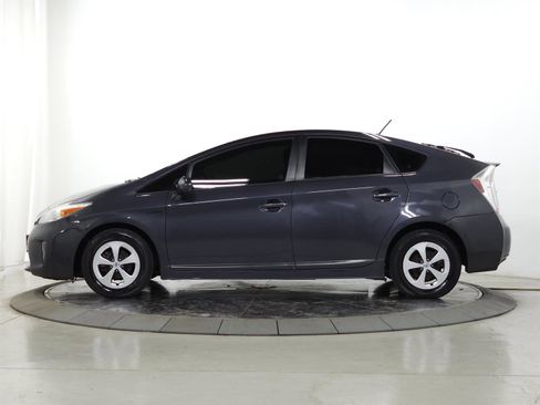 Used 2012 Toyota Prius Two image 4