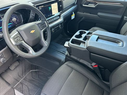 New 2026 Chevrolet Silverado 1500 LT image 9