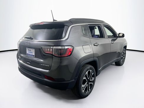 Used 2023 Jeep Compass Limited AWD/4WD image 5