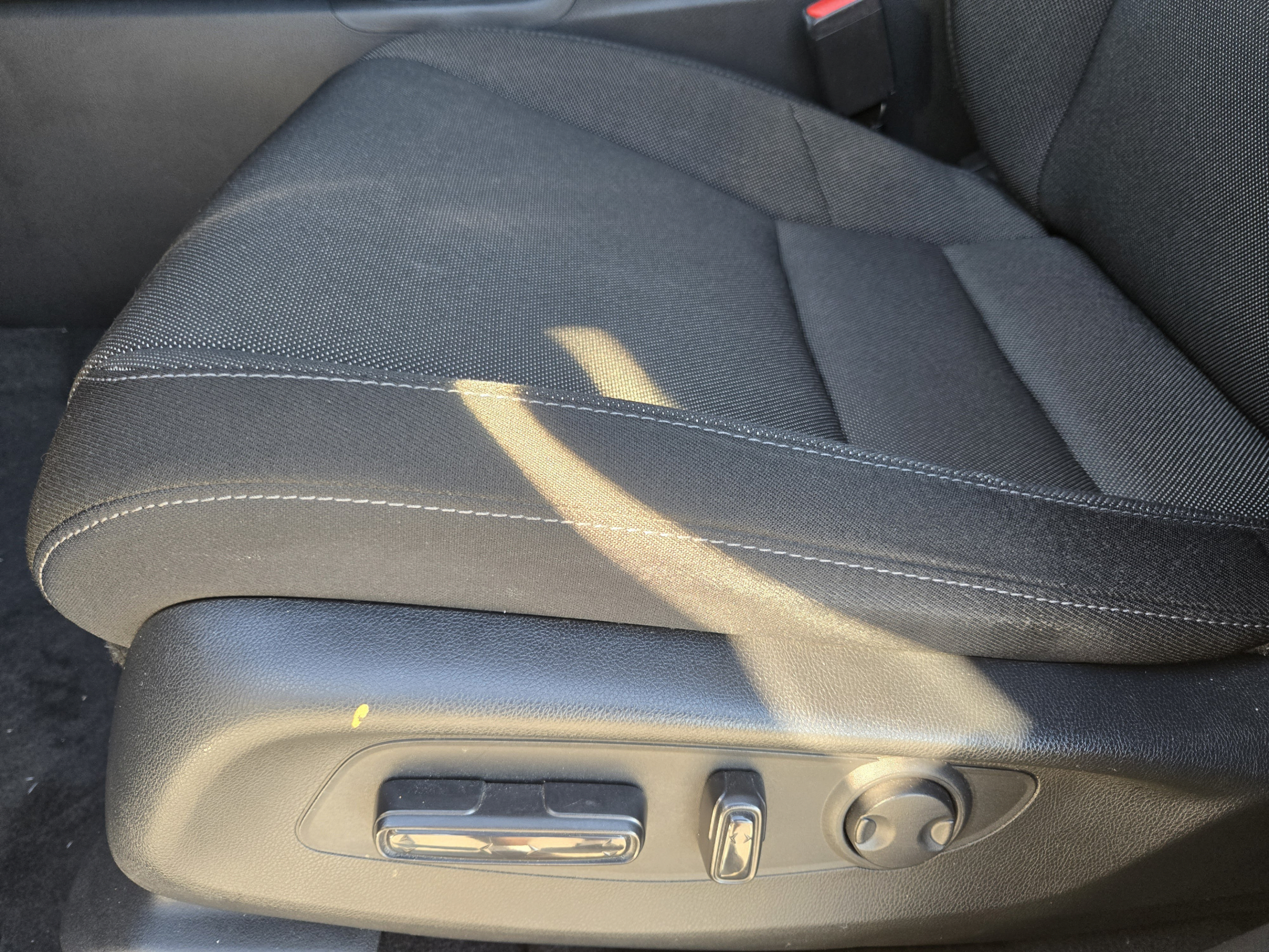 Certified 2024 Honda CR-V EX image 25