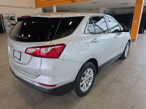 Used 2020 Chevrolet Equinox LT w/ Driver Convenience Package FWD image 6