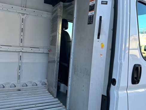 Used 2023 RAM ProMaster 2500 w/ Driver Convenience Group image 25