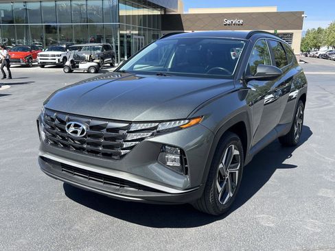 Certified 2023 Hyundai Tucson SEL w/ Convenience Package AWD/4WD image 2