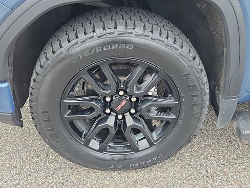 Certified 2024 GMC Sierra 1500 Pro w/ Graphite Edition AWD/4WD image 7