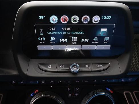 Used 2016 Chevrolet Camaro SS image 19