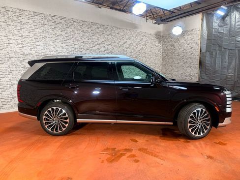 New 2026 Hyundai Palisade Calligraphy FWD image 13