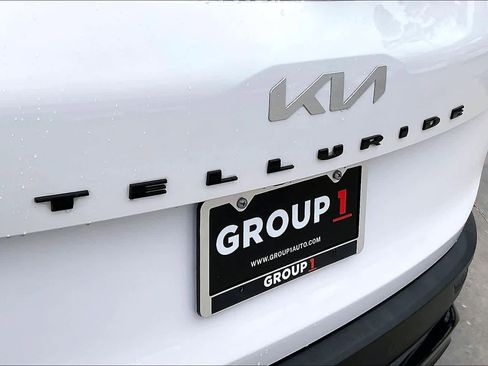 Used 2022 Kia Telluride EX w/ EX Premium Package AWD/4WD image 30