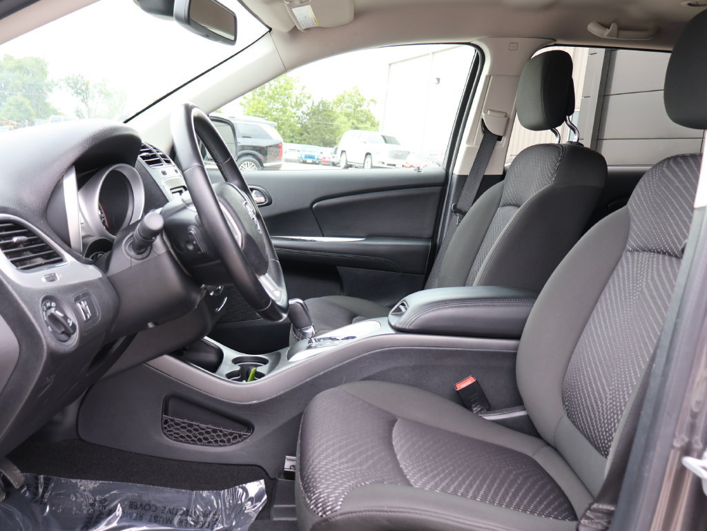 Used 2019 Dodge Journey SE w/ Premium Group FWD image 23