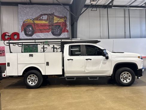 Used 2020 Chevrolet Silverado 3500 W/T w/ WT Fleet Convenience Package AWD/4WD image 4