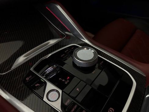 Used 2024 BMW X6 M60i w/ Executive Package image 19