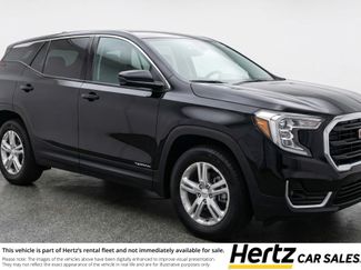 Used 2024 GMC Terrain SLE video 1