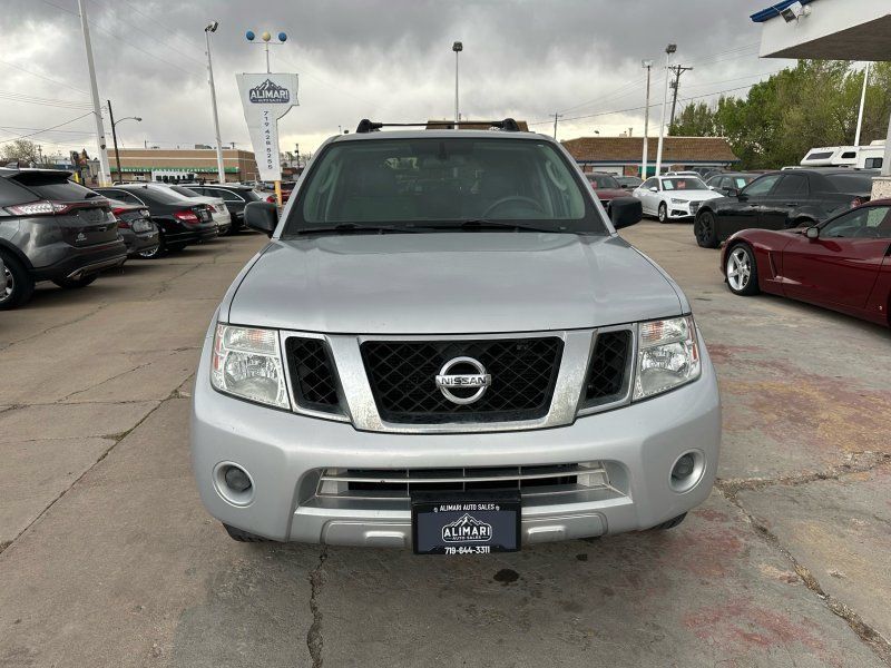 Used 2011 Nissan Pathfinder S AWD/4WD image 2