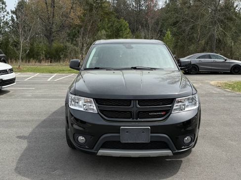 Used 2018 Dodge Journey GT image 2