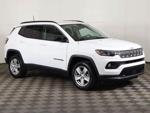 Used 2022 Jeep Compass Latitude w/ Convenience Group image 52