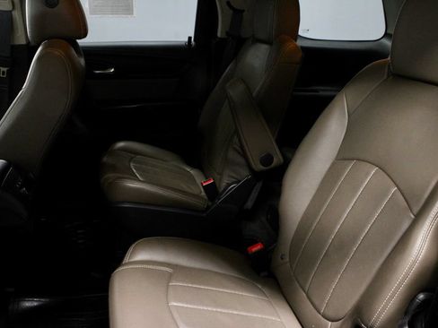 Used 2017 GMC Acadia Limited SLT AWD/4WD image 19