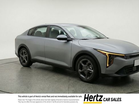Used 2025 Kia K4 FWD image 1