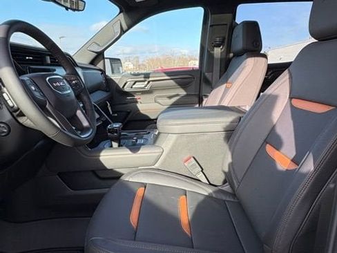New 2026 GMC Sierra 1500 AT4 w/ Technology Package image 13