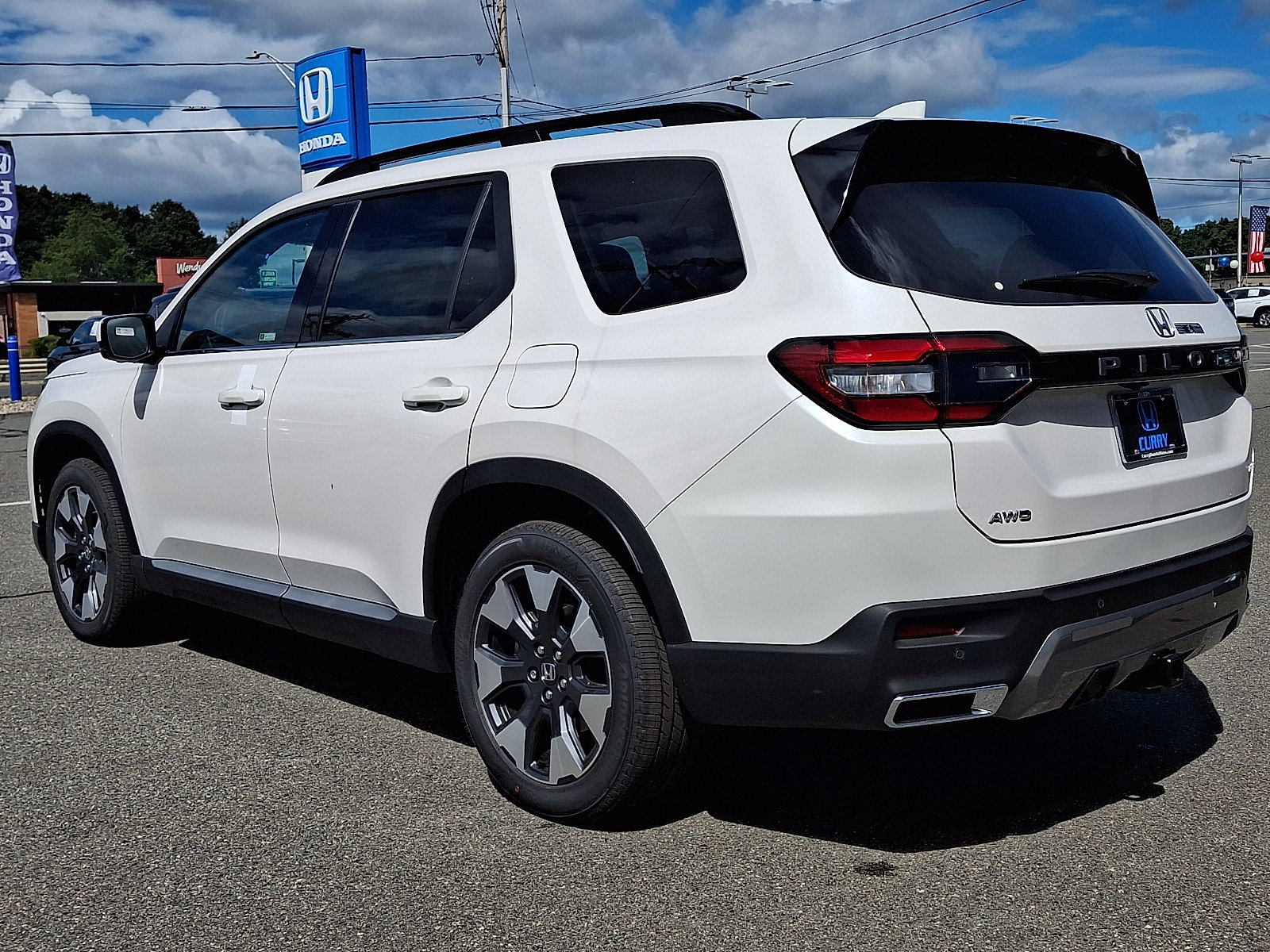 New 2026 Honda Pilot Elite image 4