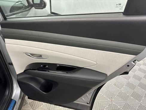 New 2026 Hyundai Tucson Limited FWD image 18