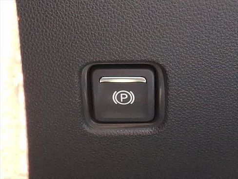 Used 2021 Chevrolet Blazer RS w/ Enhanced Convenience Package AWD/4WD image 26