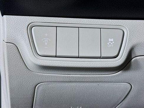 Certified 2023 Kia Forte LXS image 10