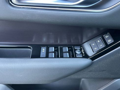 New 2026 Land Rover Range Rover Velar Dynamic SE AWD/4WD image 12
