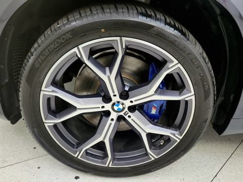 Used 2022 BMW X5 sDrive40i w/ M Sport Package RWD image 79