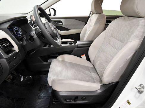 Used 2023 Nissan Rogue SV AWD/4WD image 14