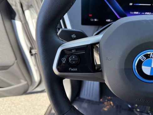 Used 2025 BMW iX xDrive50 image 24
