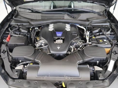 Used 2019 Maserati Ghibli S Q4 AWD/4WD image 80