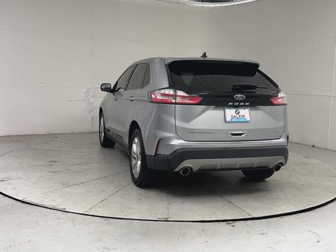 Used 2022 Ford Edge Titanium AWD/4WD image 3