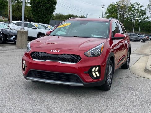 Used 2022 Kia Niro LXS image 3